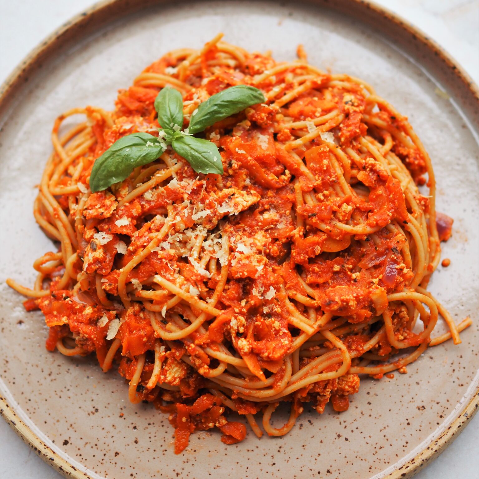 Spaghetti tofu bolognese - Warzywizm