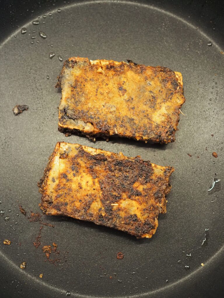 Tofu-ryba w marynacie z nori